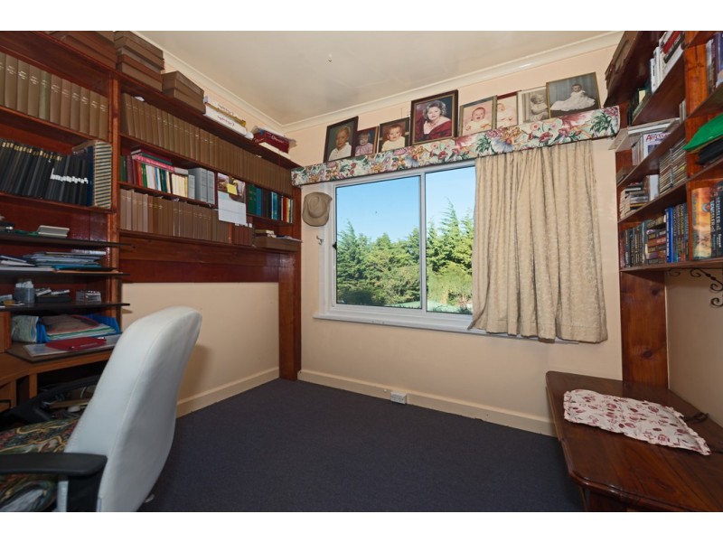13 Southview Crescent, New Norfolk TAS 7140