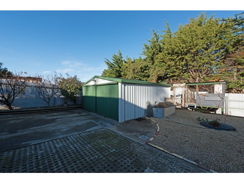 13 Southview Crescent, New Norfolk TAS 7140