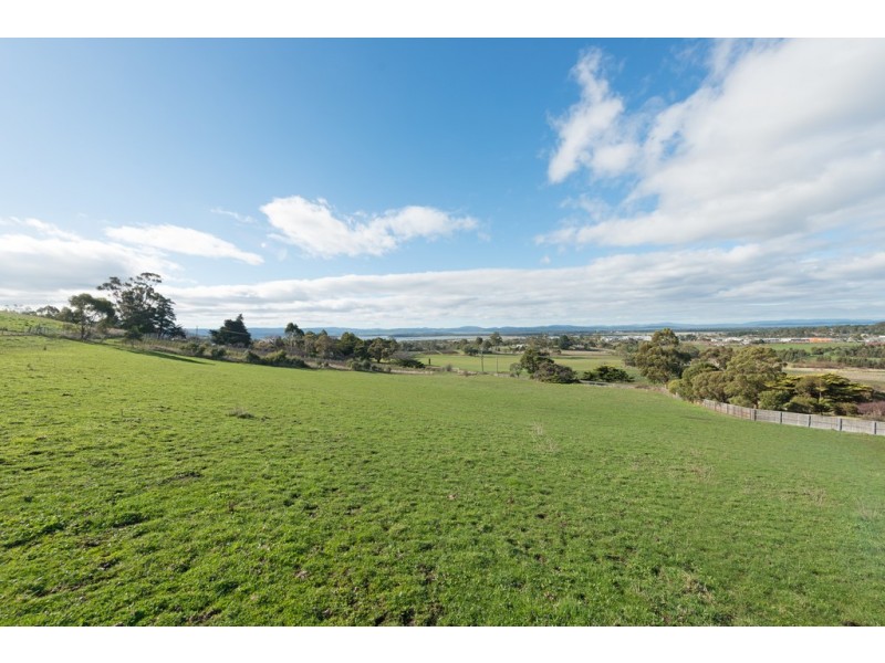 11 Kadina Road, Cambridge TAS 7170