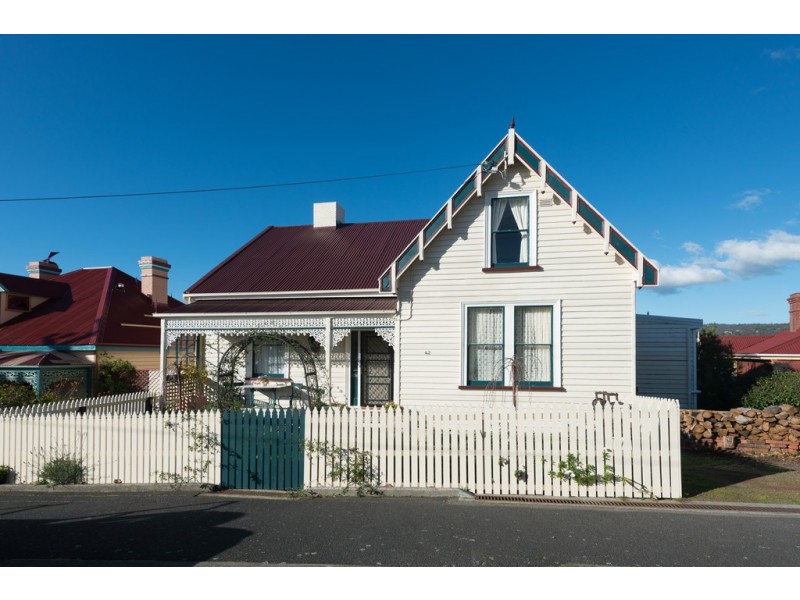 42 Forest Road, West Hobart TAS 7000
