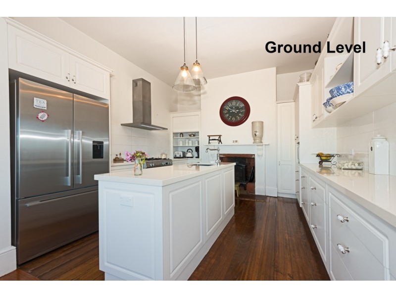 42 Forest Road, West Hobart TAS 7000