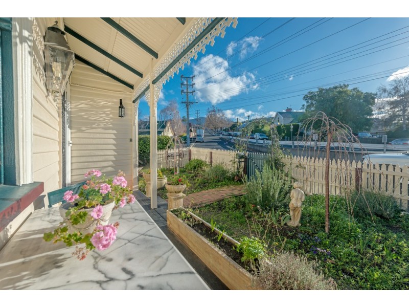 42 Forest Road, West Hobart TAS 7000