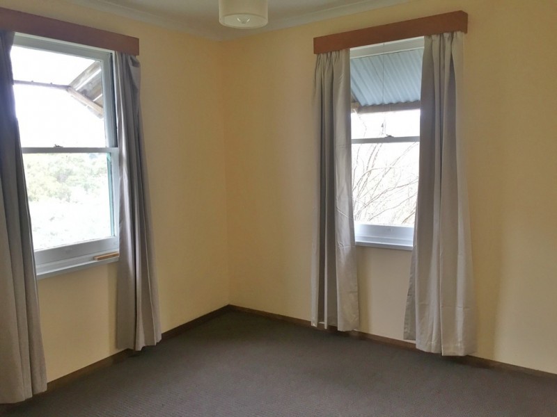 136 Forest Road, West Hobart TAS 7000