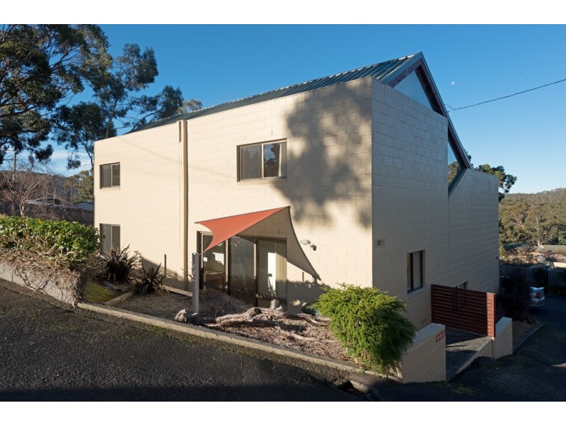 1/197 Strickland Avenue, South Hobart TAS 7004
