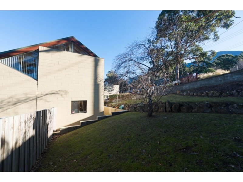 1/197 Strickland Avenue, South Hobart TAS 7004