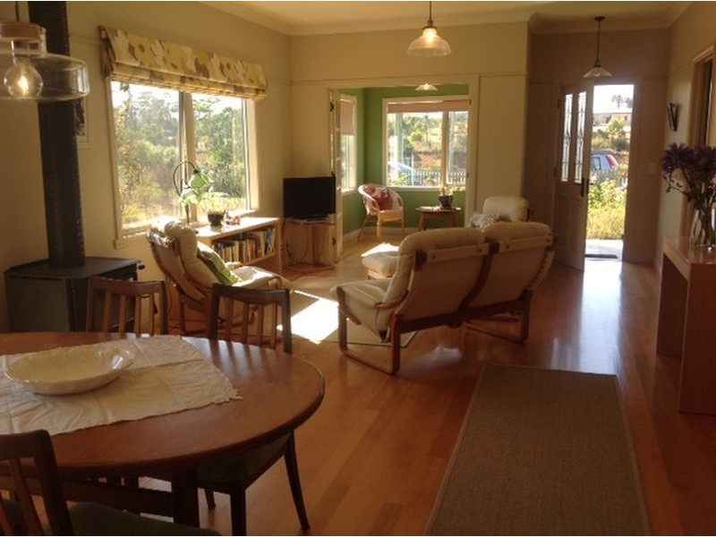 184 Arthur Highway, Dunalley TAS 7177