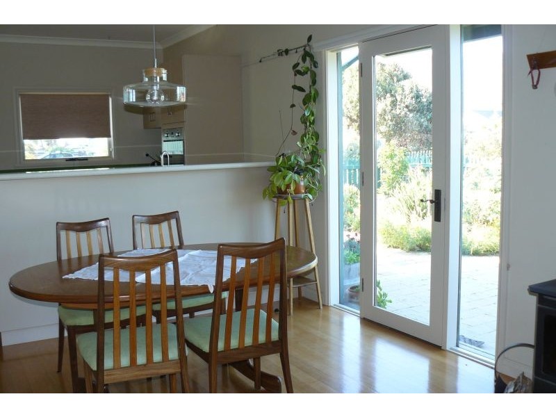 184 Arthur Highway, Dunalley TAS 7177