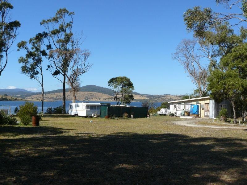 138 Bay Road, Dunalley TAS 7177