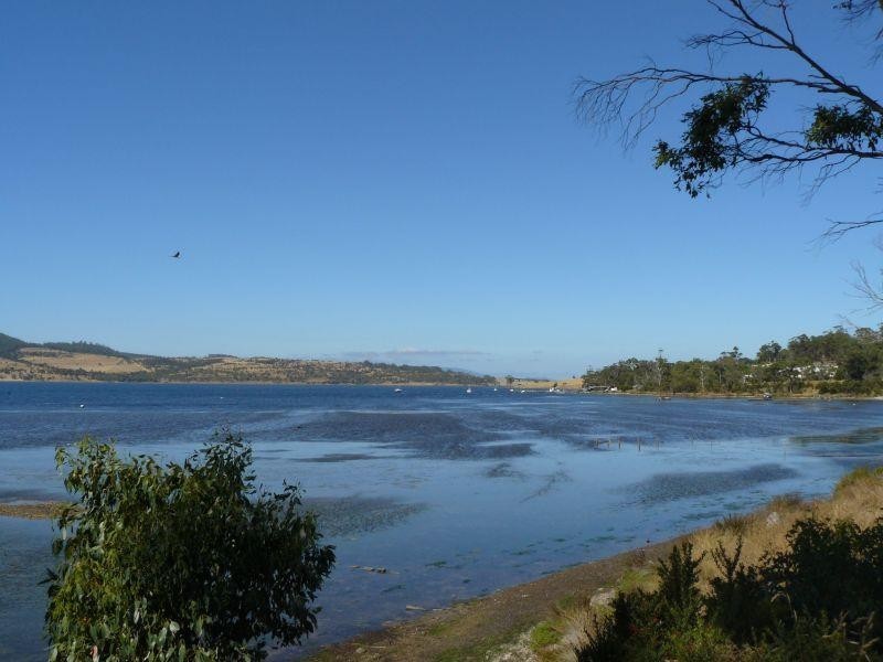 138 Bay Road, Dunalley TAS 7177