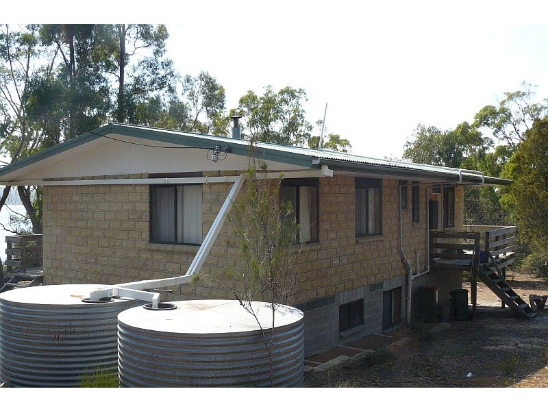100 Black Jack Road, Sloping Main TAS 7186