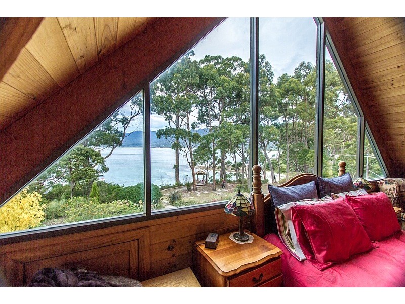 12 Osprey Road, Eaglehawk Neck TAS 7179