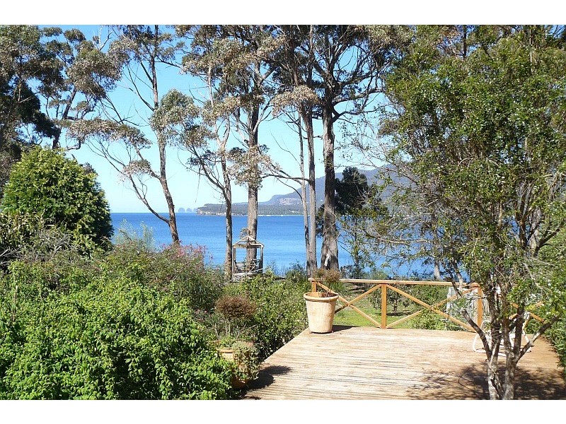 12 Osprey Road, Eaglehawk Neck TAS 7179