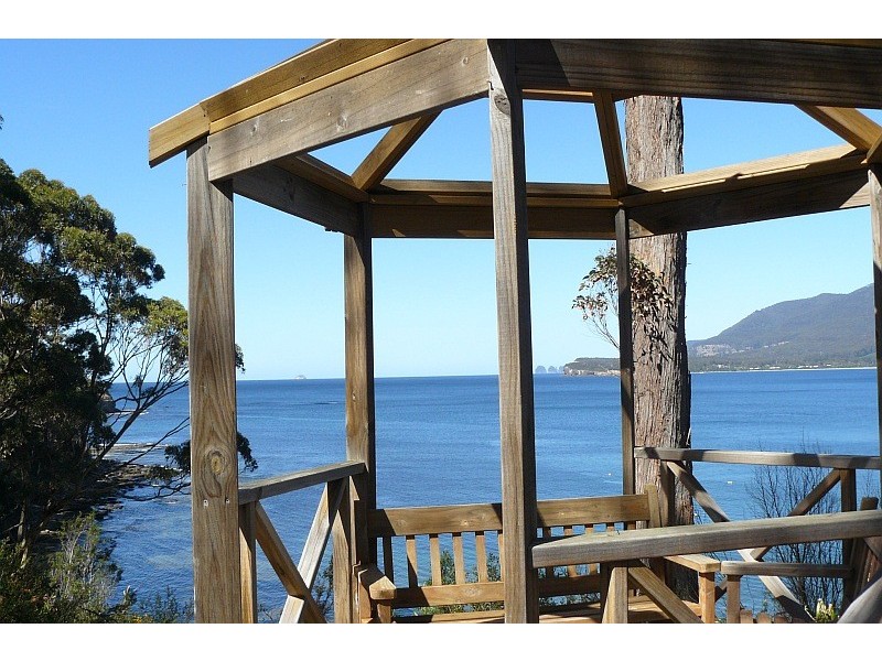 12 Osprey Road, Eaglehawk Neck TAS 7179