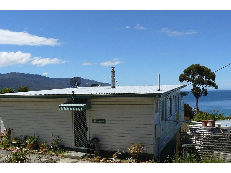 16 Olsons Road, Eaglehawk Neck TAS 7179