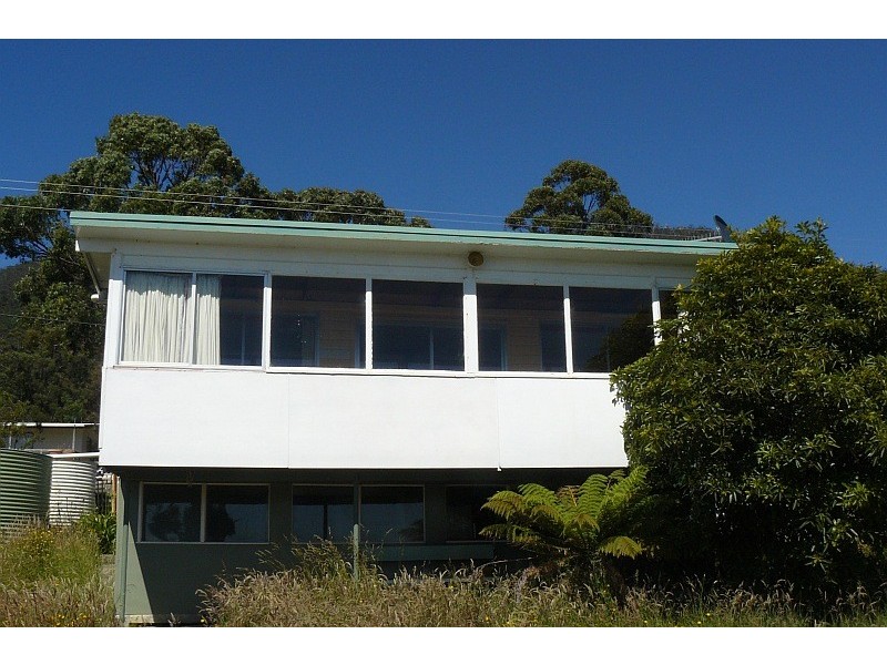 16 Olsons Road, Eaglehawk Neck TAS 7179