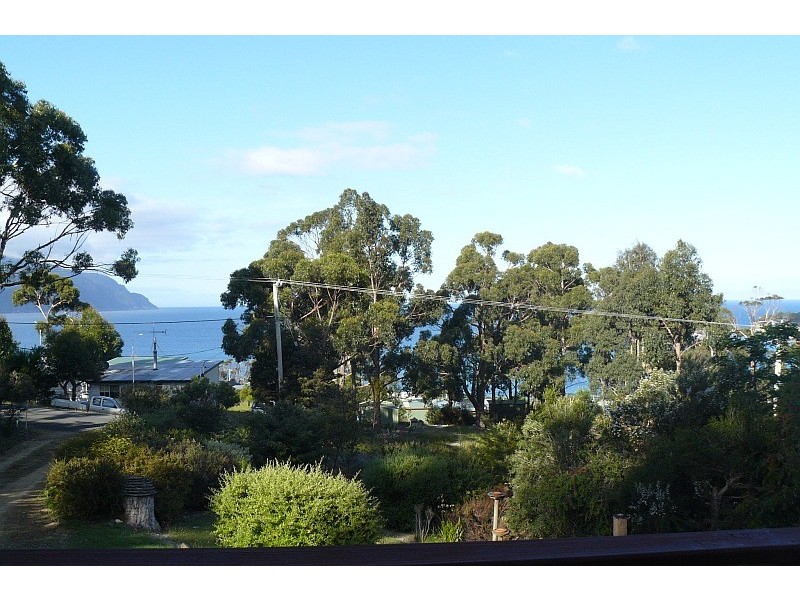 13 Olsons Road, Eaglehawk Neck TAS 7179