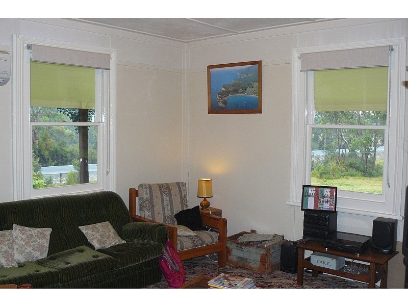 6135 Arthur Highway, Taranna TAS 7180