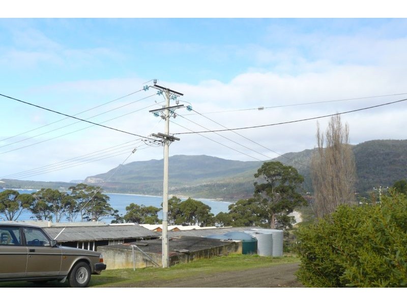 404 Pirates Bay Drive, Eaglehawk Neck TAS 7179