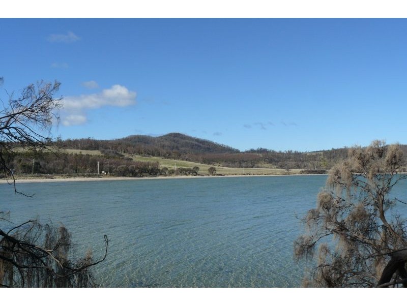 9 – 11 Spotswood Road, Dunalley TAS 7177