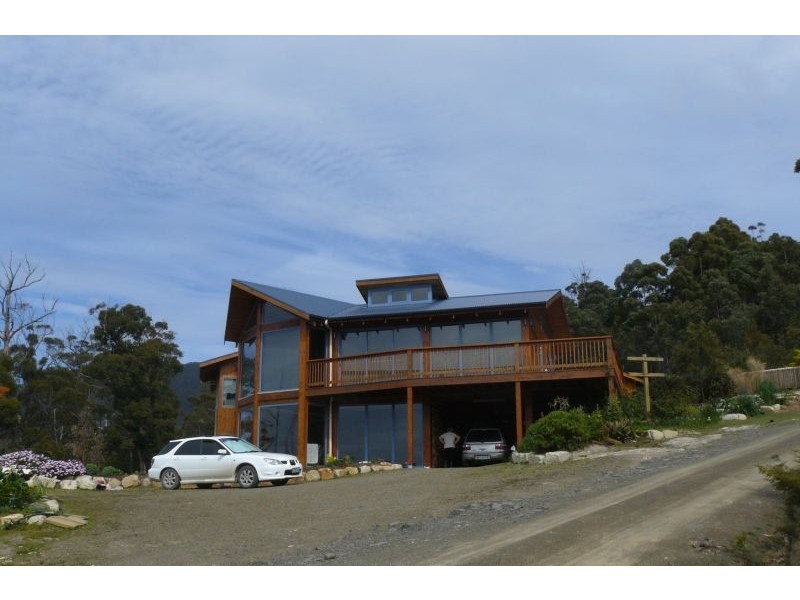 14 Richardsons Drive, Eaglehawk Neck TAS 7179