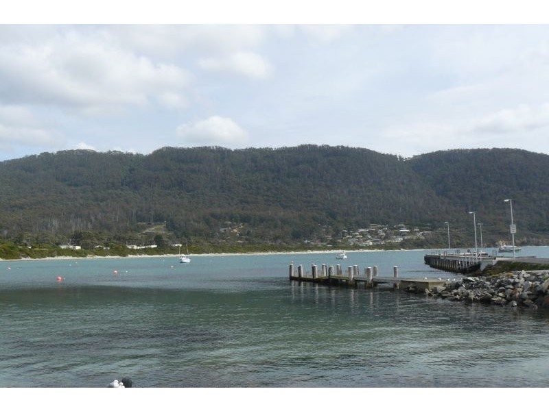14 Richardsons Drive, Eaglehawk Neck TAS 7179