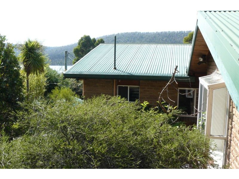 5529 Arthur Highway, Eaglehawk Neck TAS 7179