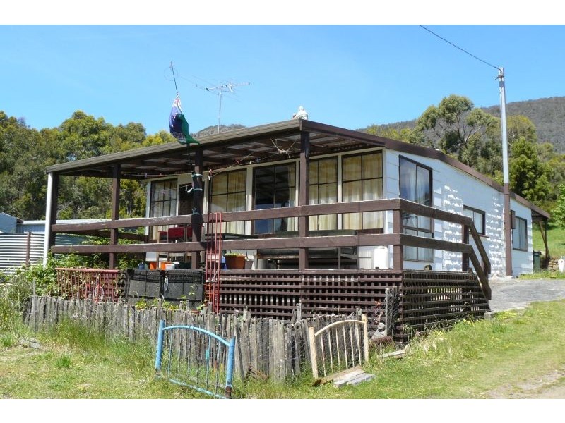 5197 Arthur Highway, Eaglehawk Neck TAS 7179