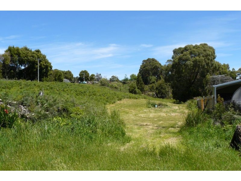 5197 Arthur Highway, Eaglehawk Neck TAS 7179