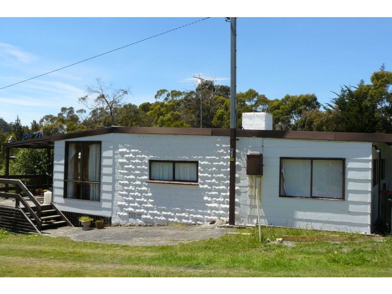 5197 Arthur Highway, Eaglehawk Neck TAS 7179