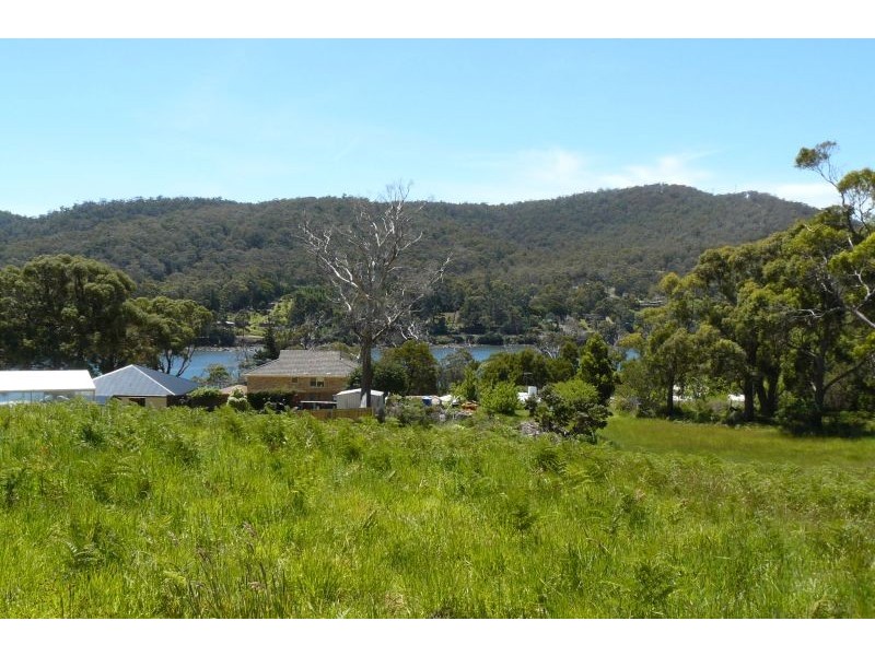 5197 Arthur Highway, Eaglehawk Neck TAS 7179