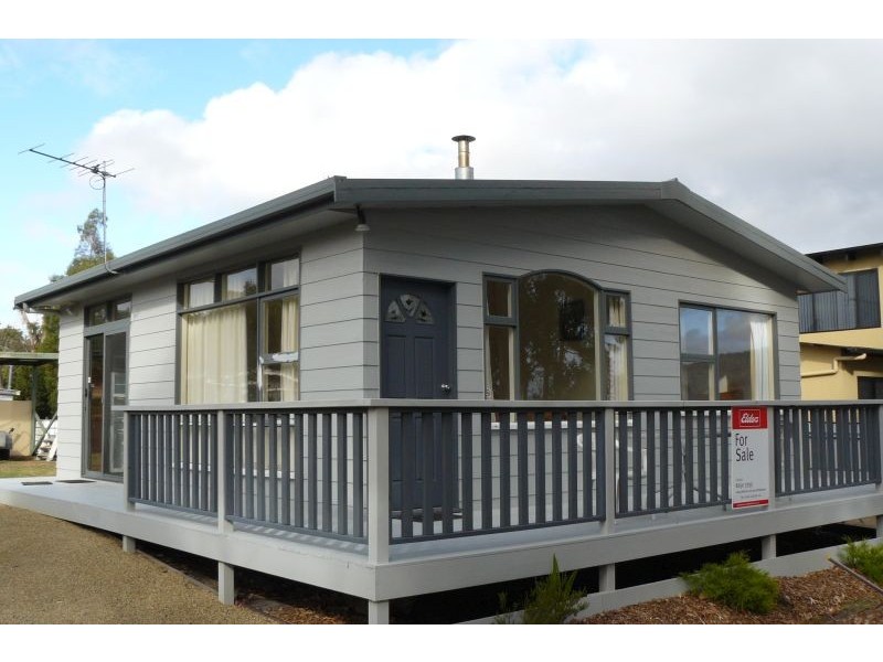 80 Apex Point Road, White Beach TAS 7184