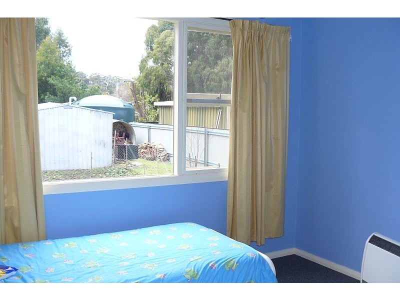 80 Apex Point Road, White Beach TAS 7184