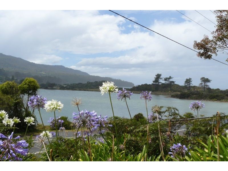 5121 Arthur Highway, Eaglehawk Neck TAS 7179