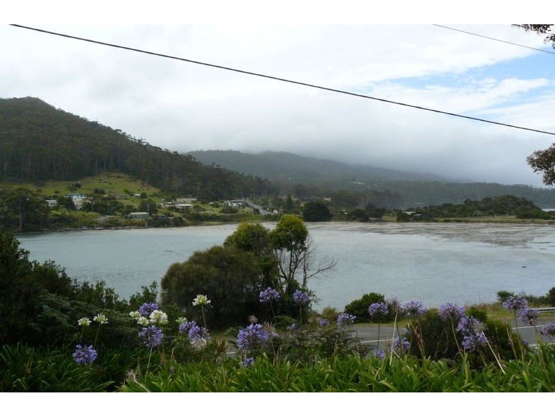 5121 Arthur Highway, Eaglehawk Neck TAS 7179
