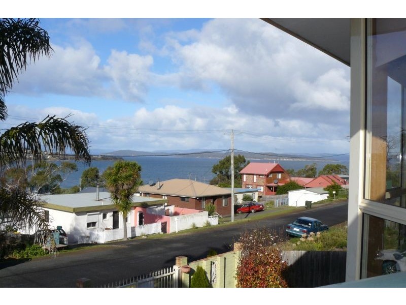17 Sea Eagle Road, Primrose Sands TAS 7173