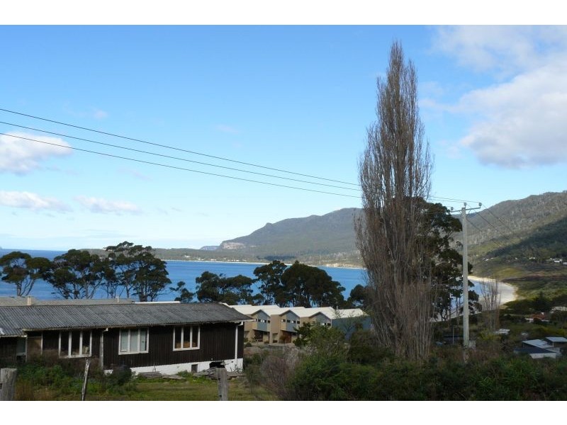 402 Pirates Bay Drive, Eaglehawk Neck TAS 7179