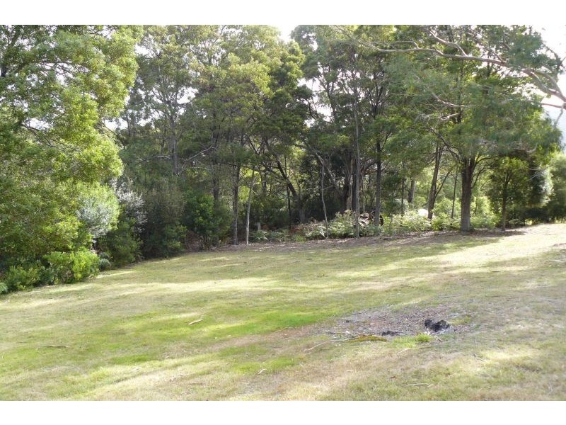 222 Pirates Bay Drive, Eaglehawk Neck TAS 7179