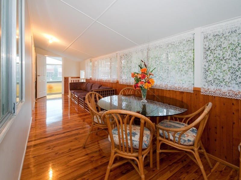 10 Gidya Ave, Bongaree QLD 4507