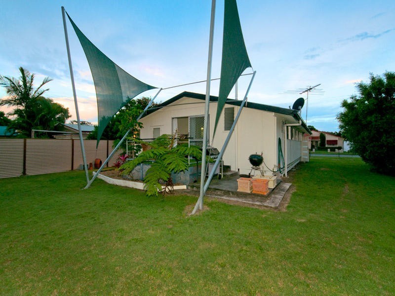 10 Gidya Ave, Bongaree QLD 4507
