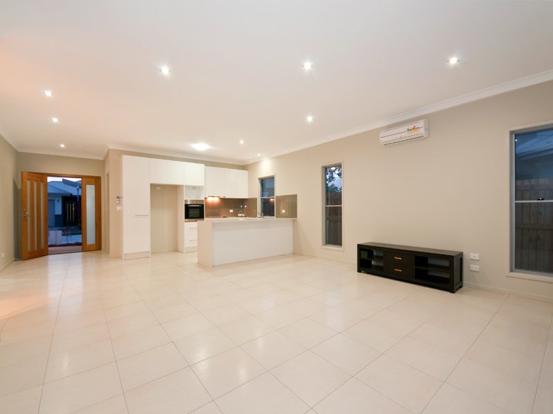 21/166 Speight Street, Brighton QLD 4017