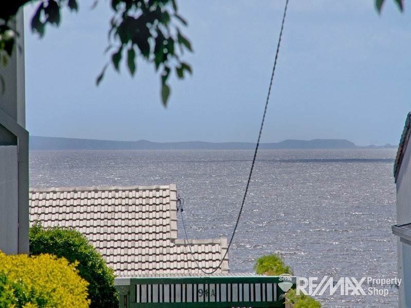 71 Prince Edward Pde, Redcliffe QLD 4020