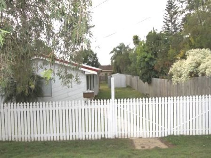 13 Beelong Street, Crestmead QLD 4132