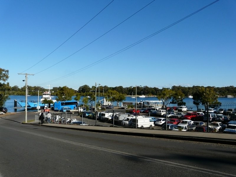 37 Jan St, Macleay Island QLD 4184