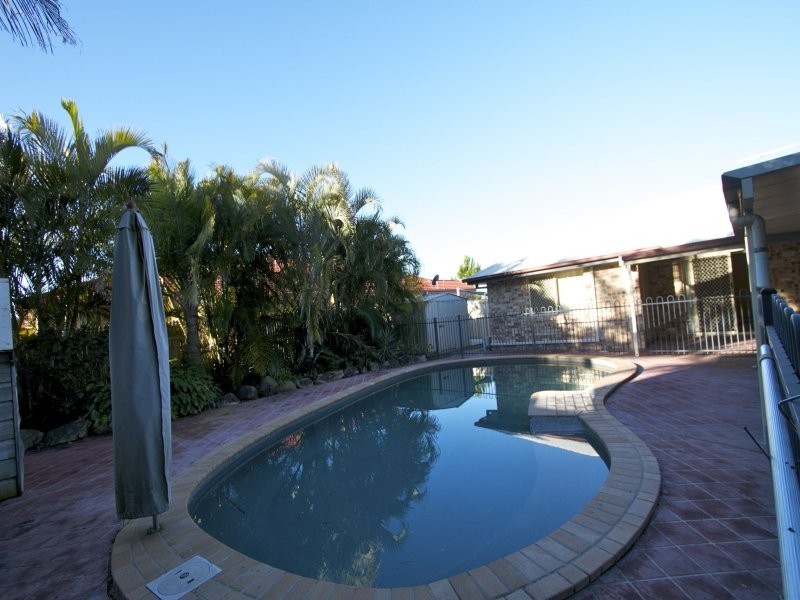 5 Elm Street, Rothwell QLD 4022