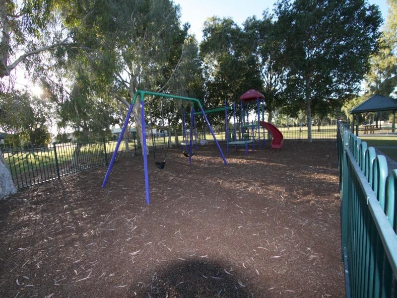 5 Elm Street, Rothwell QLD 4022