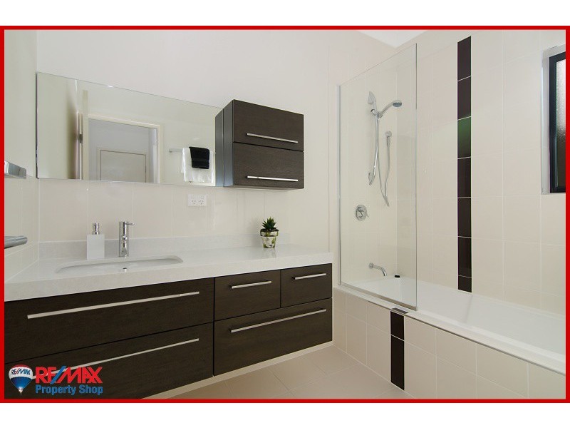 17/145 Northcote Street (off Queens Pde), Brighton QLD 4017