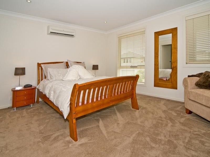 20 Hillcroft Place, Belmont QLD 4153