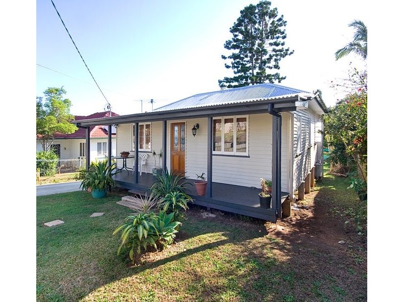 23 Wighton Street, Sandgate QLD 4017