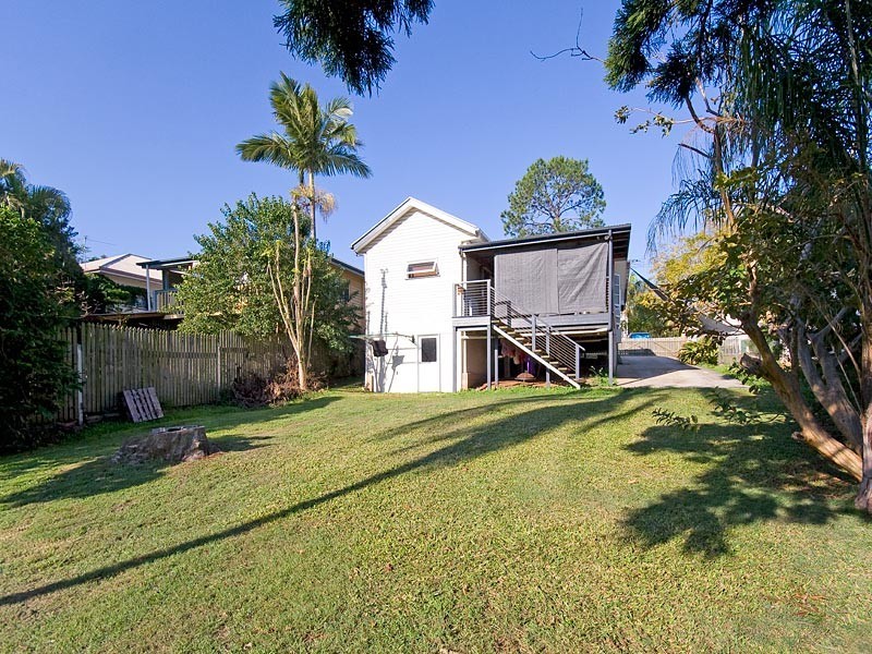 23 Wighton Street, Sandgate QLD 4017
