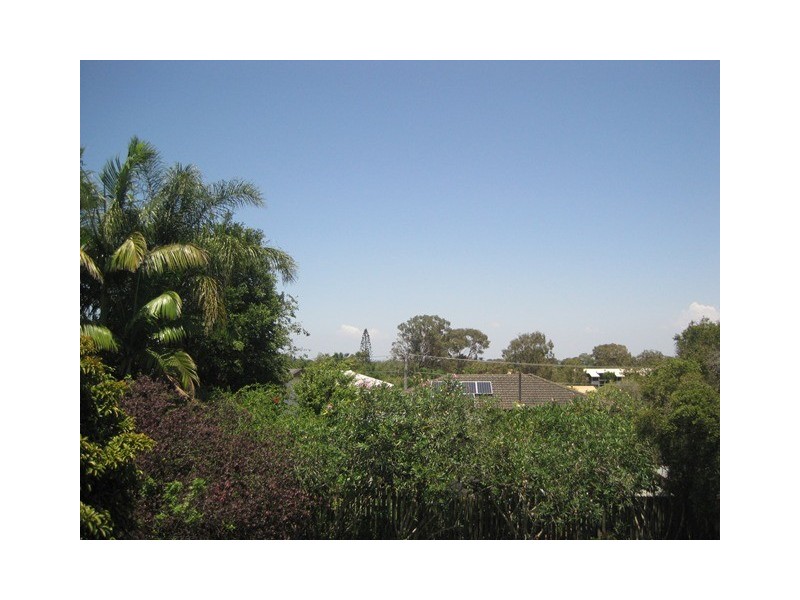 8 Windsor Street, Margate QLD 4019